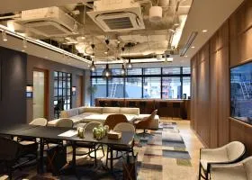 H¹O日本橋室町ビルの外観