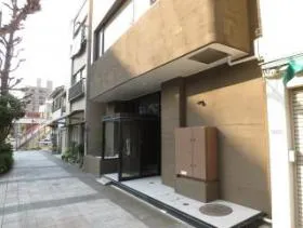加瀬ビル200ビルの外観