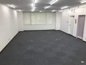 加瀬ビル200ビルの外観