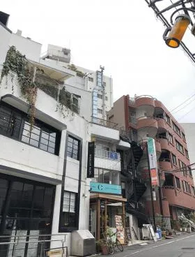 茗荷原ビルの外観