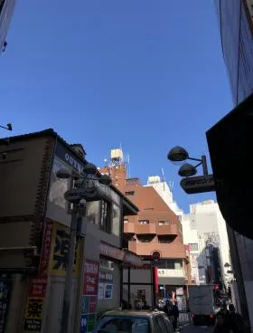 J+RビルサイドRビルの外観