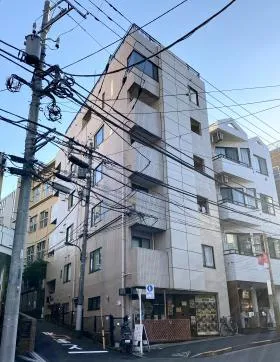 フェリオ西早稲田ビルの外観
