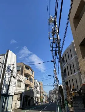 ヒルハイツ代官山ビルの外観