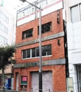 赤羽西口駅前ビルの外観