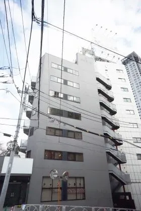 CREDEUSの外観