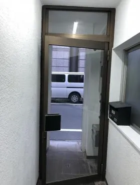 TOKYO LIVING中野坂上ビルの外観