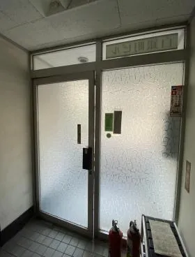 白銀町ビルの外観