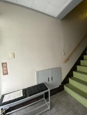 白銀町ビルの外観