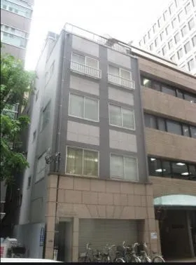 伊藤ビルの外観