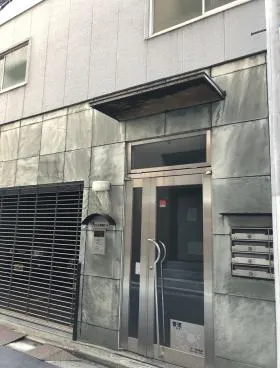 SNS柳橋ビルの外観
