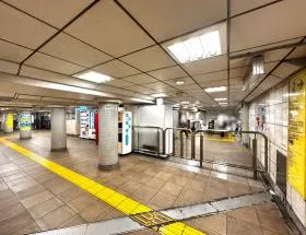 恵比寿駅（東京メトロ日比谷線）