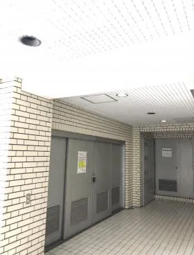 かすがマンション赤坂の外観