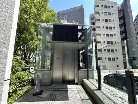 WeWork 神谷町トラストタワーの外観