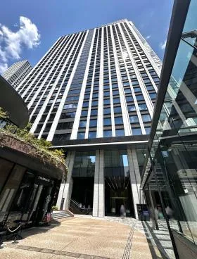 WeWork 神谷町トラストタワーの外観