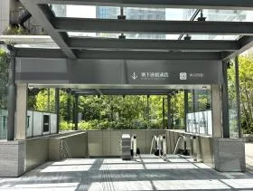 WeWork 神谷町トラストタワーの外観
