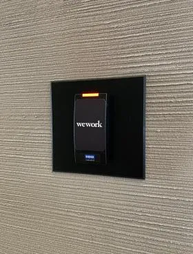 WeWork 日テレ四ツ谷ビルの外観