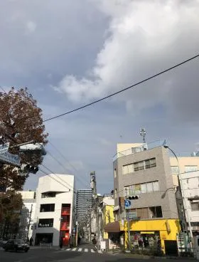 アーレスビルの外観