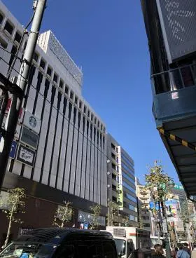 サンクスビルの外観