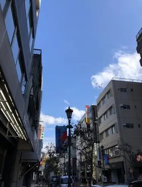 広尾ハウス53ビルの外観