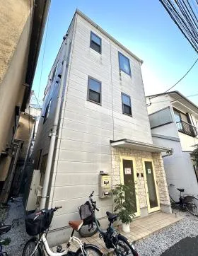 広尾ハウス53ビルの外観