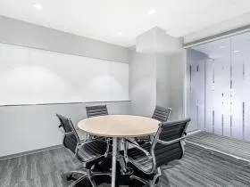 Regus(リージャス)六本木駅前の外観