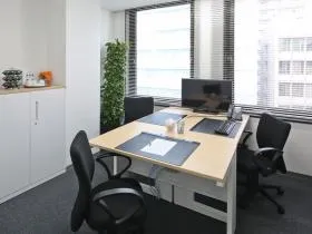 Regus(リージャス)麹町ビジネスセンターの外観
