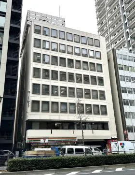 Regus(リージャス)麹町ビジネスセンターの外観