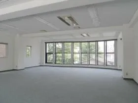 上永ビルの外観