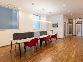 Regus(リージャス)スクエア代官山ビジネスセンターの外観