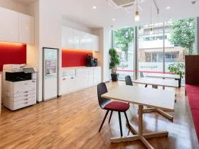 Regus(リージャス)スクエア代官山ビジネスセンターの外観