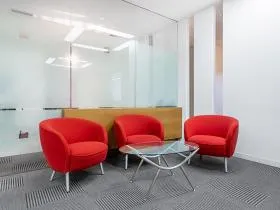Regus(リージャス)神谷町MTビルビジネスセンターの外観