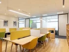 Regus(リージャス)池袋ビジネスセンターの外観