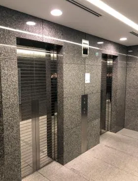 Regus(リージャス)神田ビジネスセンターの外観