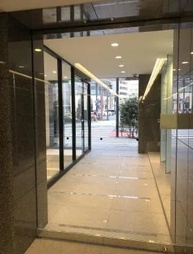 Regus(リージャス)神田ビジネスセンターの外観