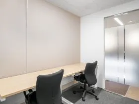 Regus(リージャス)新宿南口ビジネスセンターの外観