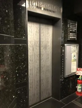 飯田橋2丁目ビルの外観