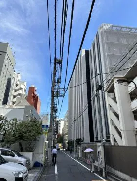 バウ・エプタの外観