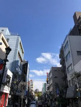 小安ビルの外観