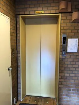赤坂相模屋ビルの外観