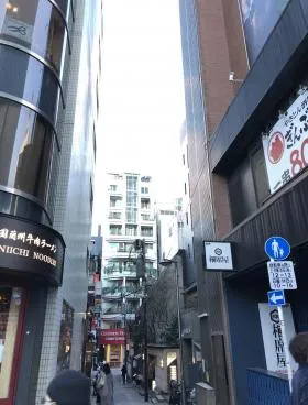 赤坂相模屋ビルの外観