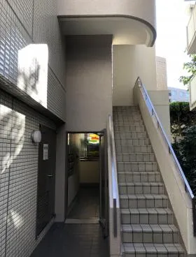 OHビルの外観