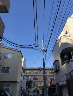 柚原ビルの外観