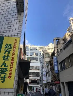 GLビルの外観