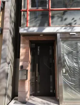 ピッコロ銀座ビルの外観