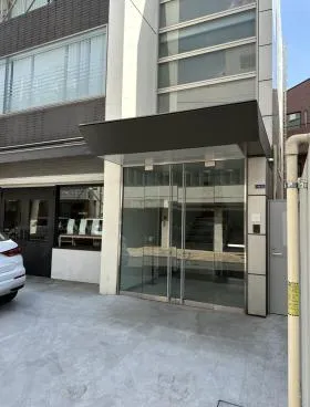 CSビルの外観