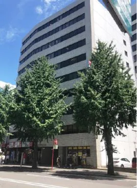 第七岡部ビルの外観