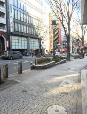 新大宗5号館ビルの外観