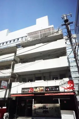 MT市ヶ谷ビルの外観