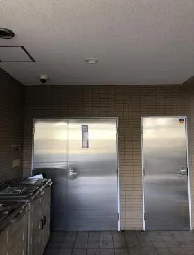 パレステュディオ四谷三丁目ビルの外観