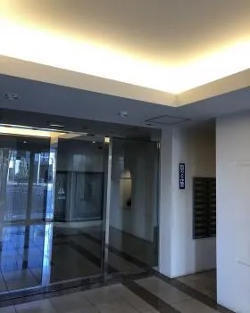 パレステュディオ四谷三丁目ビルの外観